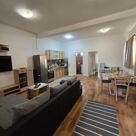 Apartments Roko Pridraga Buitenkant foto
